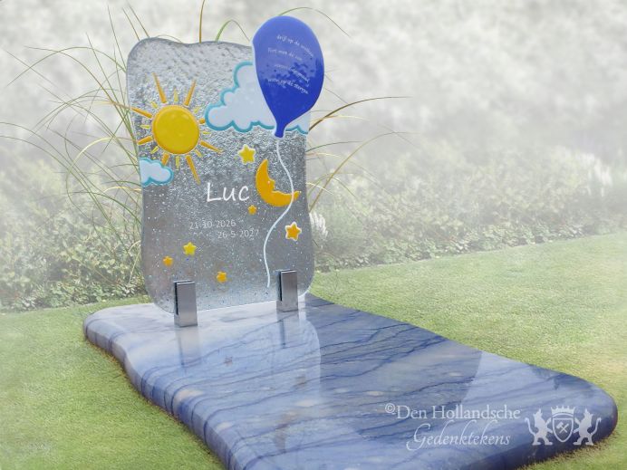 Blauw kindergrafje met ballon foto 1