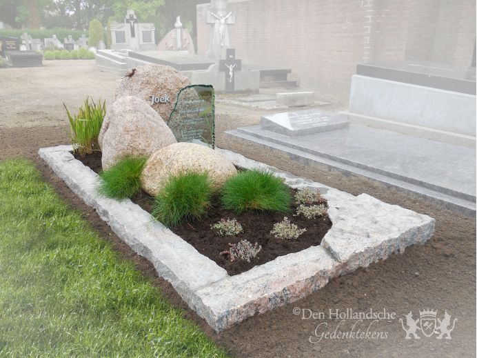 Graf monument glas foto 1
