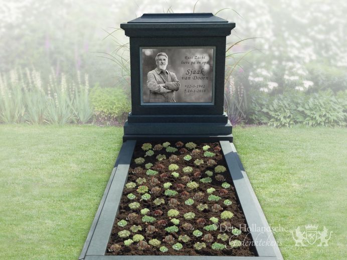 Klassiek grafmonument met foto in glas foto 1