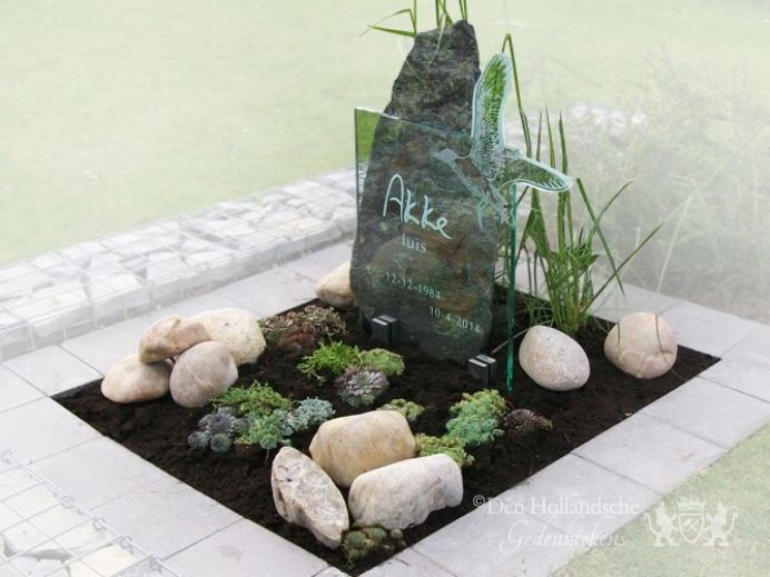 Glas urnmonument foto 1